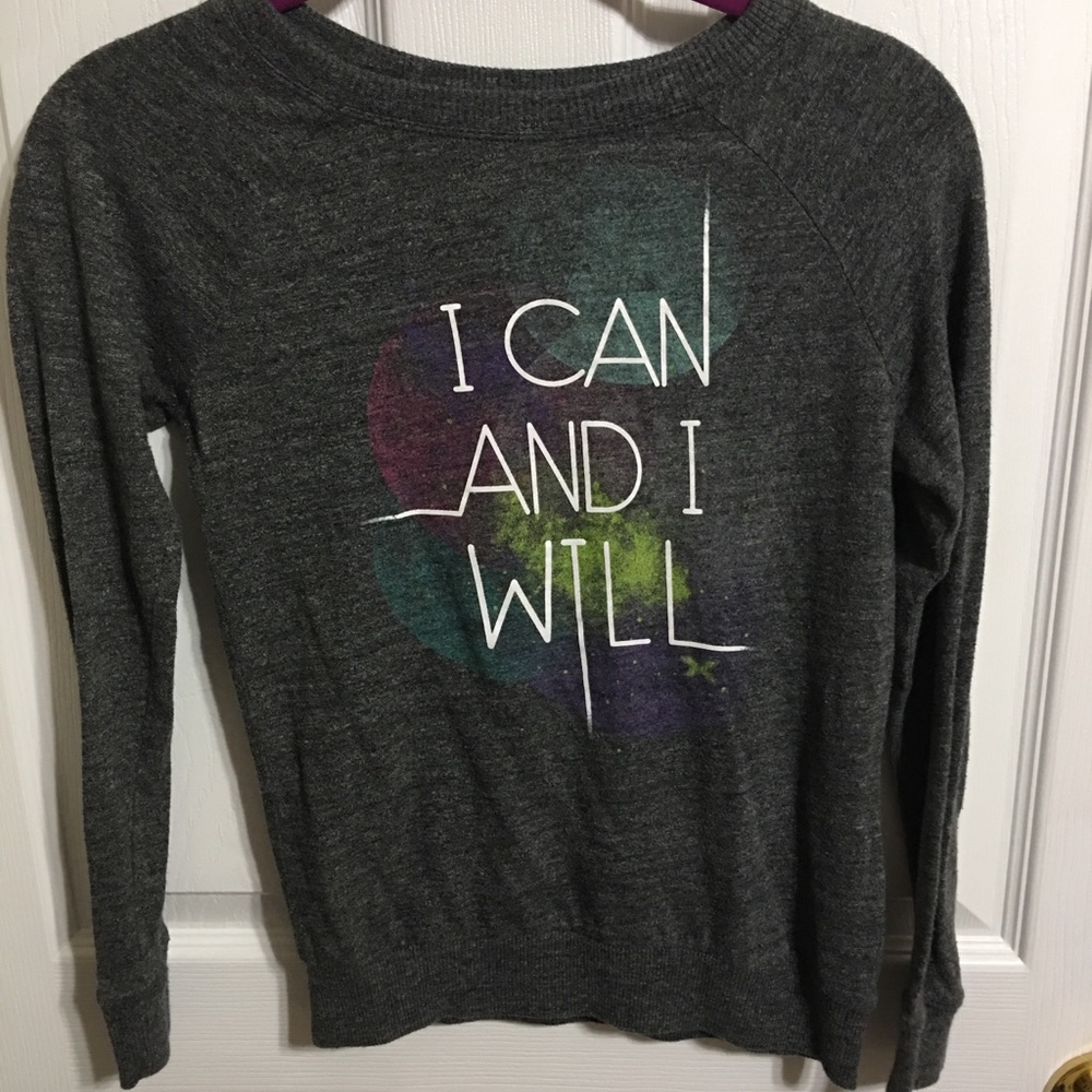 Long sleeve fitness shirt